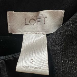 LOFT size 2 / 4  beautiful metallic sleeveless dress